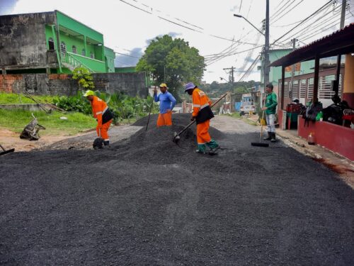 Prefeitura de Manaus intensifica recuperação asfáltica de ruas do Campo Dourado