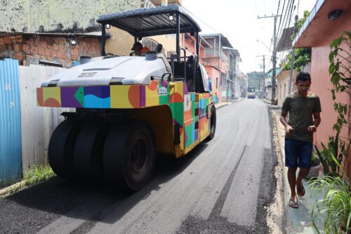 Programa ‘Obras de Verão 2023’ atua no recapeamento asfáltico das ruas do bairro Petrópolis