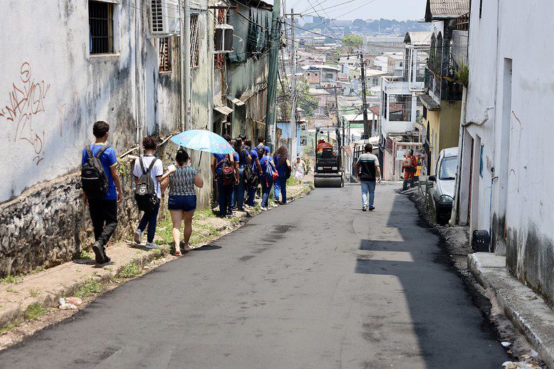 Prefeitura resgata acesso à escola, itinerário de ônibus e alavanca comércio no bairro São Raimundo