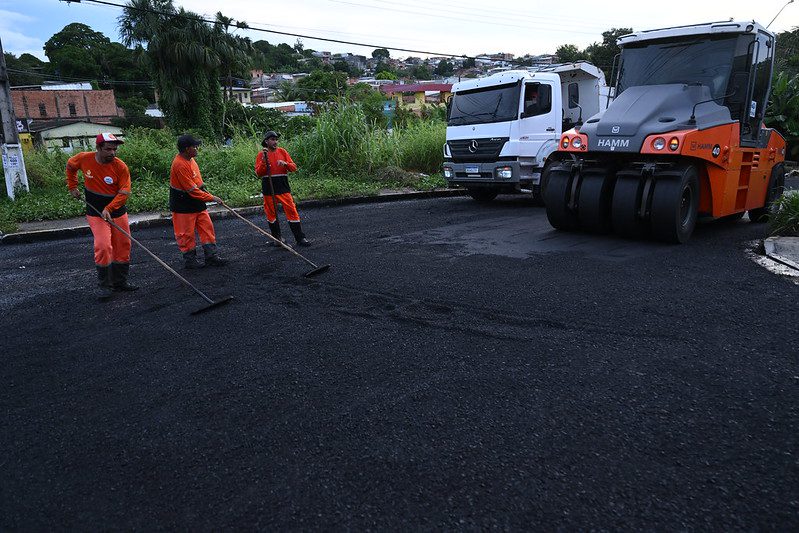 Prefeitura amplia ações em três zonas da capital e intensifica obras de pavimentação