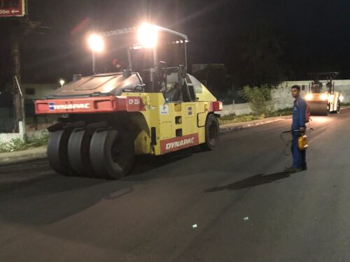 Prefeitura trabalha na recuperação asfáltica na Alameda Cosme Ferreira