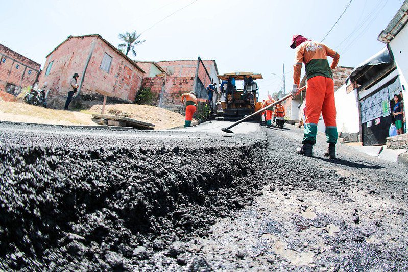 Prefeitura de Manaus conclui asfaltamento em todas as ruas da comunidade Raio de Sol, zona Norte