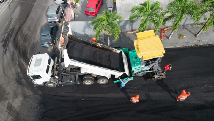 Programa ‘Asfalta Manaus’ conclui mais uma rua no bairro Planalto