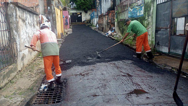 Prefeitura de Manaus recupera via abandonada há mais de 10 anos no Coroado 3