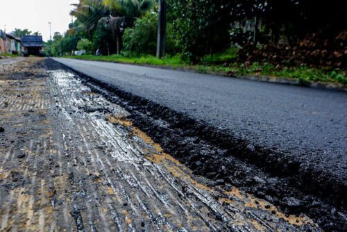 Prefeitura recupera trecho de 320 metros no bairro Parque Dez de novembro