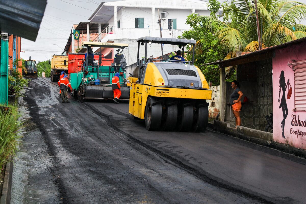 Prefeitura intensifica ações do ‘Asfalta Manaus’ no Cidade de Deus