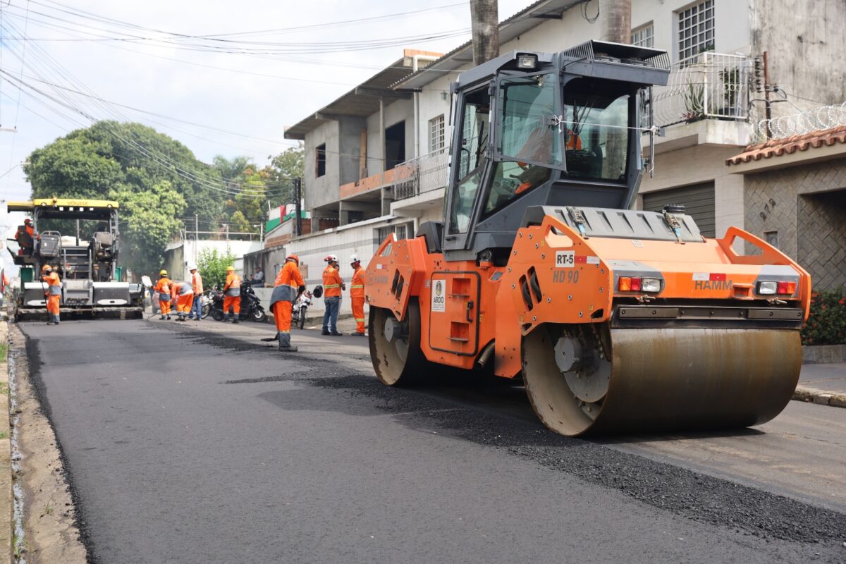 ‘Asfalta Manaus’ vai recapear 22 vias no bairro Parque 10 de Novembro