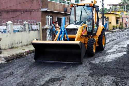 Mais vias recapeadas aos moradores do bairro Alvorada