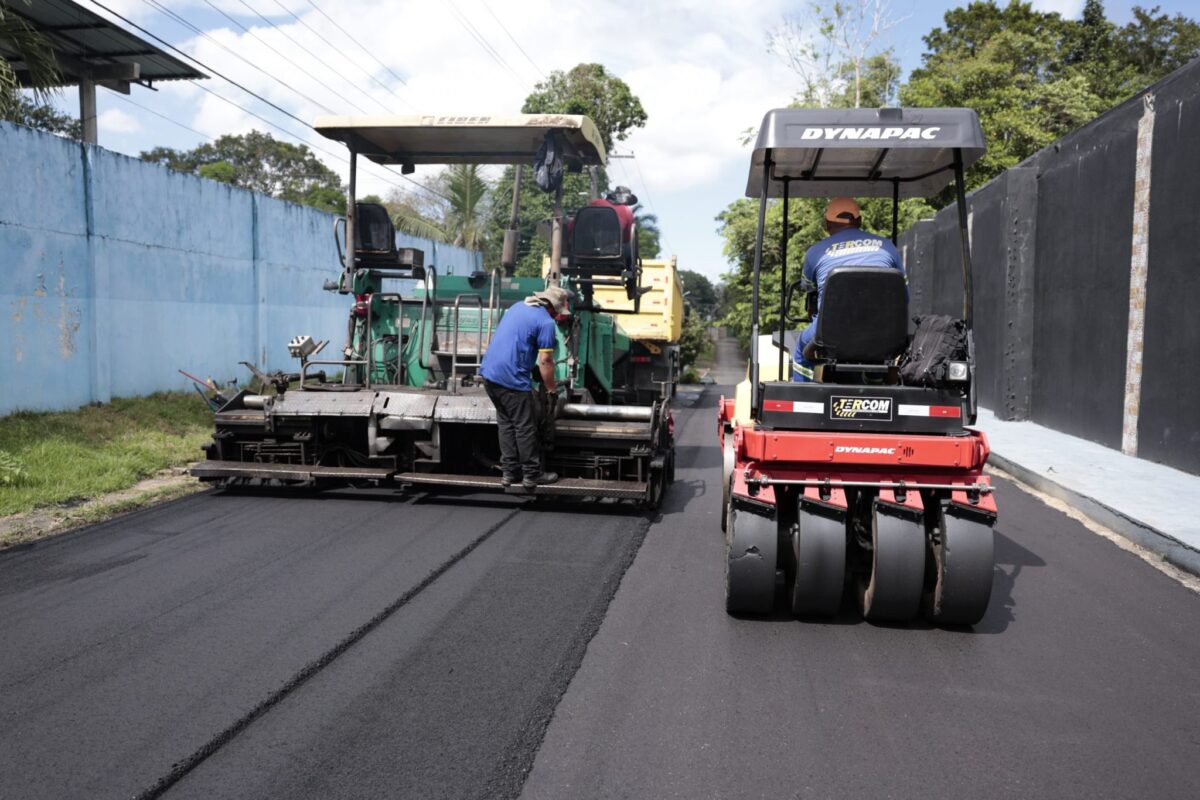 Prefeitura aplica 700 toneladas de massa asfáltica no bairro Tarumã