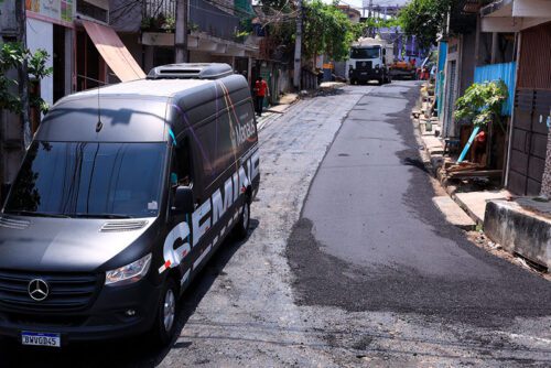 Prefeitura monta força-tarefa no bairro Colônia Oliveira Machado