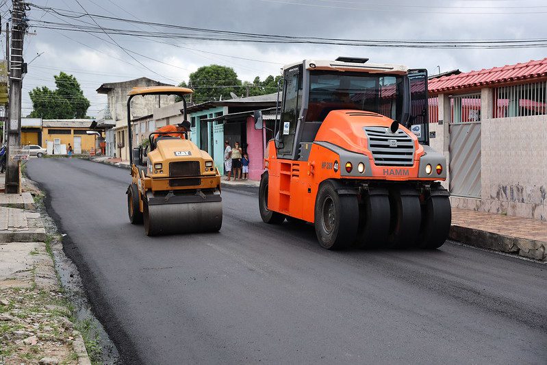 300 toneladas de massa asfáltica em via do bairro Cidade Nova