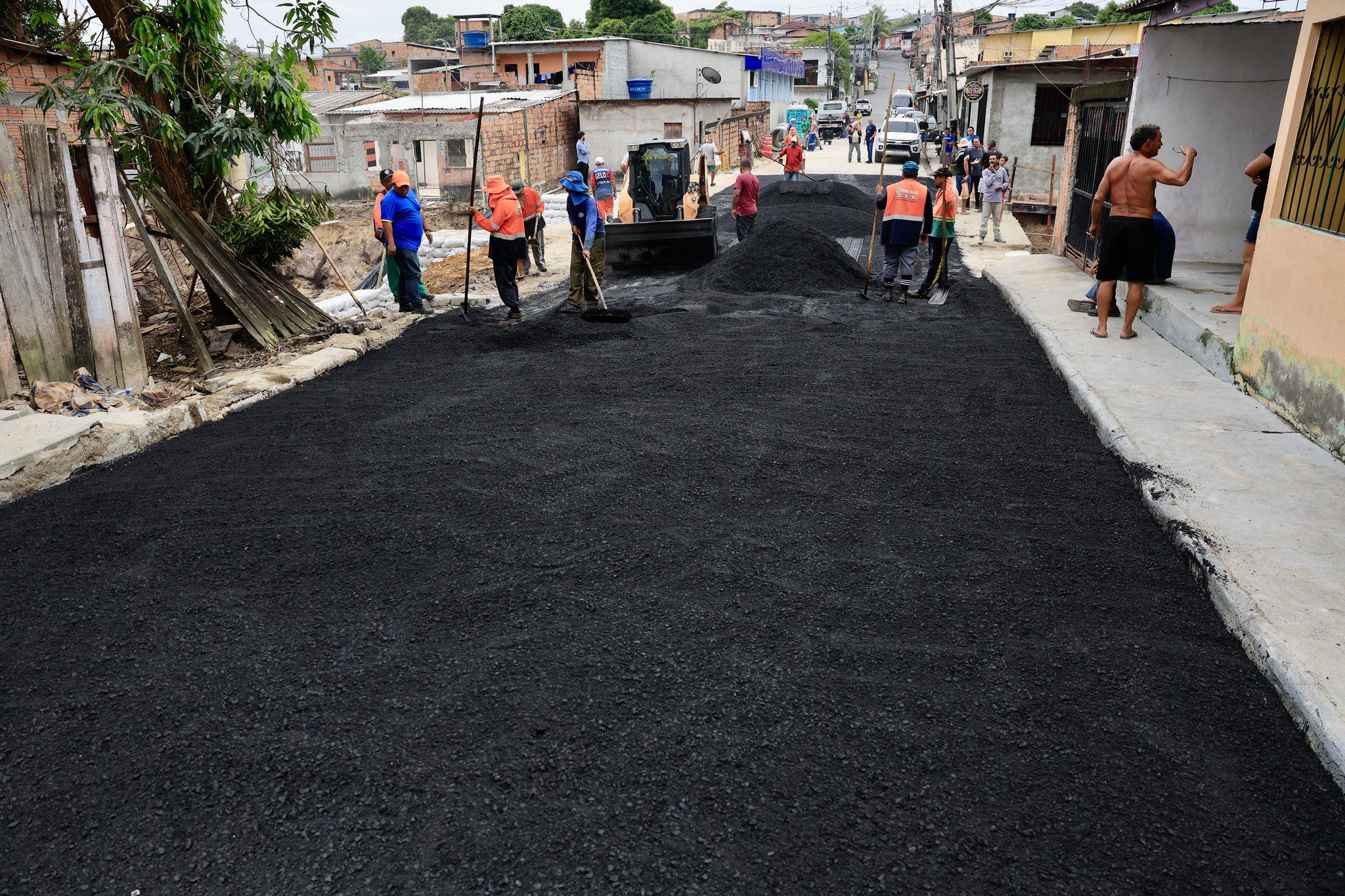 Ponte do bairro São José é reconstruída pela prefeitura com 20 aduelas em concreto armado