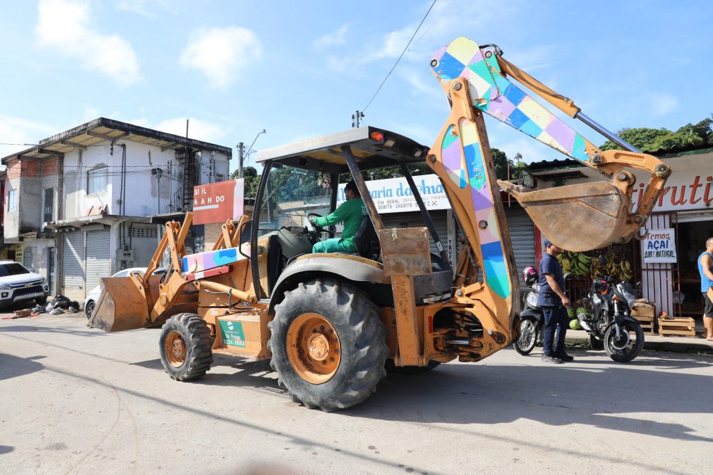 chegada do ‘Asfalta Manaus’ no Cidade de Deus