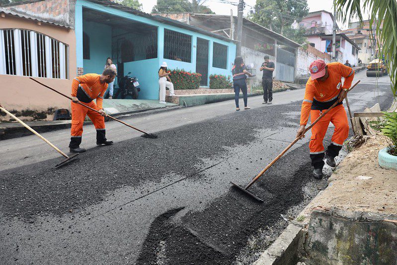 Asfalta Manaus amplia frentes de obra e entrega ruas recapeadas no Campo Dourado