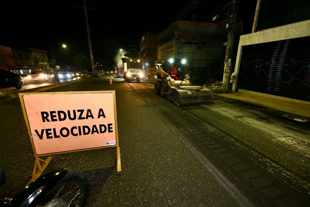 Prefeitura de Manaus inicia recapeamento da avenida Autaz Mirim na zona Leste